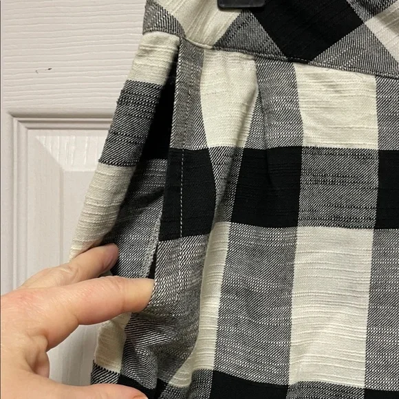 Free People | Clear Skies | Black &
White | Checkered | Cropped Pants | Size M - Picture 4 of 15